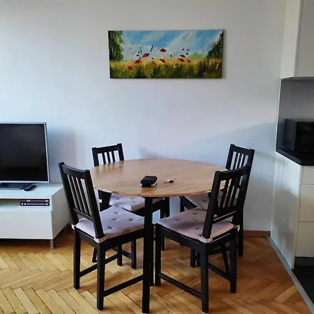 Plac Bankowy - Ogrod Saski - Metro Apartment *